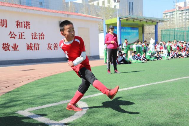 女排土超瓦基弗3-0复仇加拉塔萨雷 袁心玥首发8分