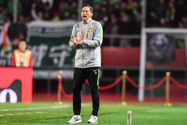 赵嘉义14+7青岛胜肯帝亚 齐麟16分新疆胜宁波